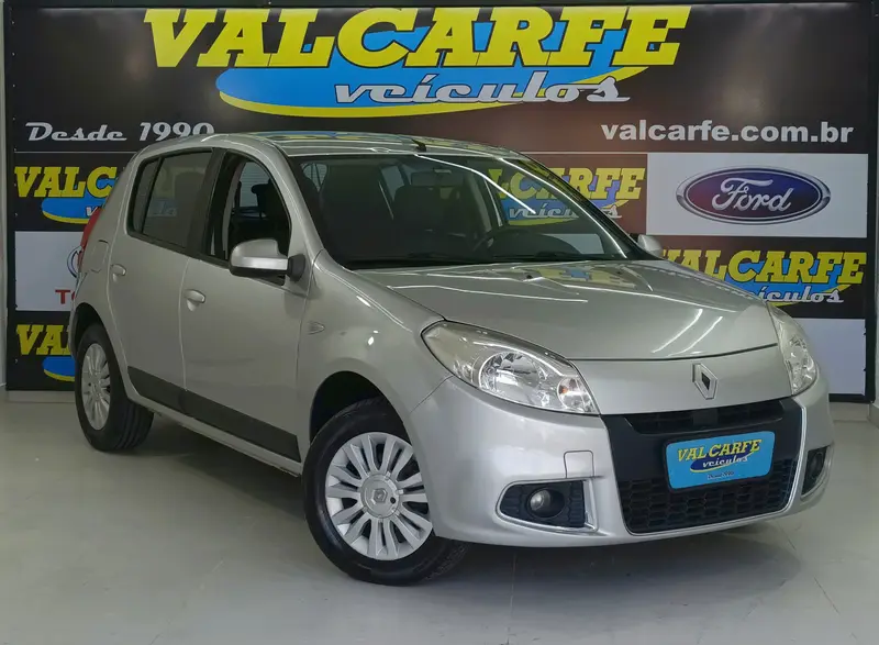 Renault Sandero Privilege 1.6 16V (Flex)(aut)