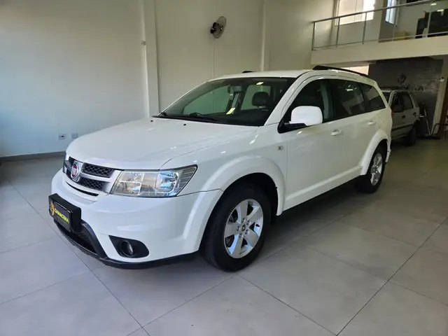 Carro Fiat Freemont 2012 2.4 16V Precision (Aut)