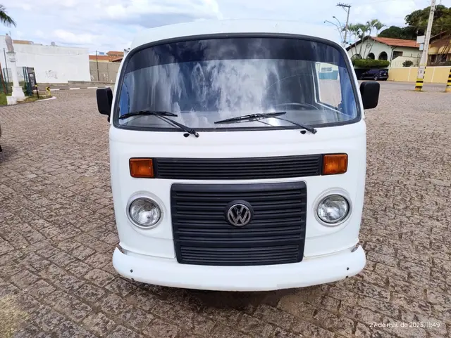 Carro Volkswagen Kombi Furgão 2011 Kombi Furgao 1.4 (Flex)