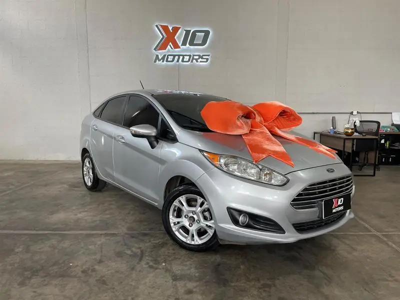Ford Fiesta Sedan SE Plus 1.6 RoCam (Flex)
