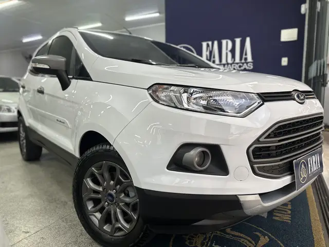 Carro Ford EcoSport 2014 Ecosport Freestyle 1.6 16V (Flex)