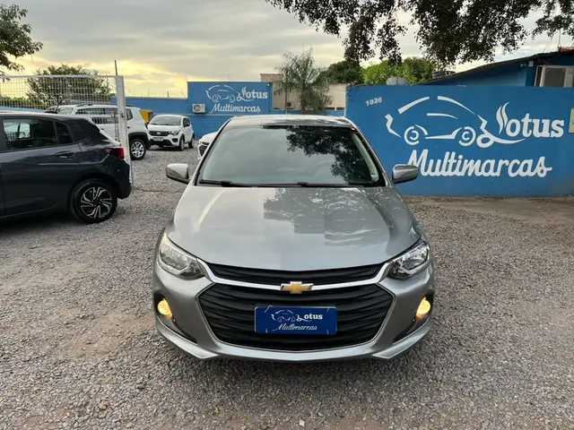 Carro Chevrolet Onix 2024 LT 1.0