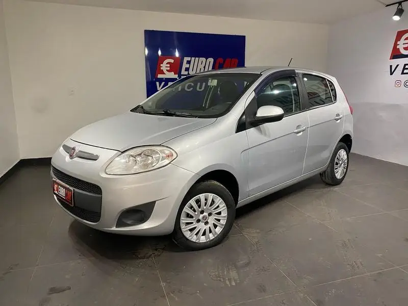 Fiat Palio Attractive 1.0 Evo (Flex)