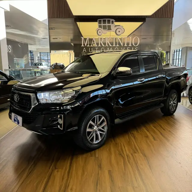 Carro Toyota Hilux Cabine Dupla 2020 Hilux 2.8 TDI SRV CD 4x4 (Aut)
