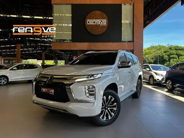 Carro Mitsubishi Pajero Sport 2024 HPE 2.4