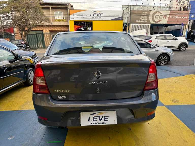 alt=