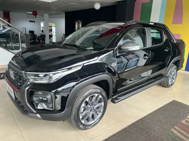 Carro Fiat Strada 2025 Ultra 1.0 Turbo