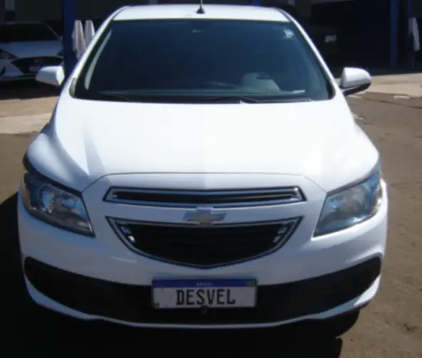 Carro Chevrolet Onix 2013 1.4 LT SPE/4