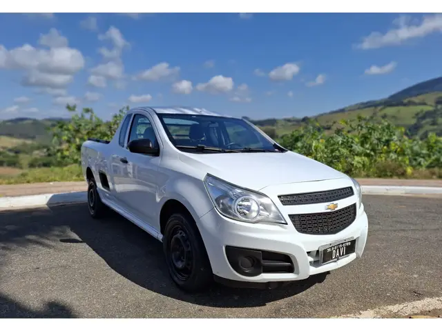 Carro Chevrolet Montana 2020 LS 1.4 (Flex)