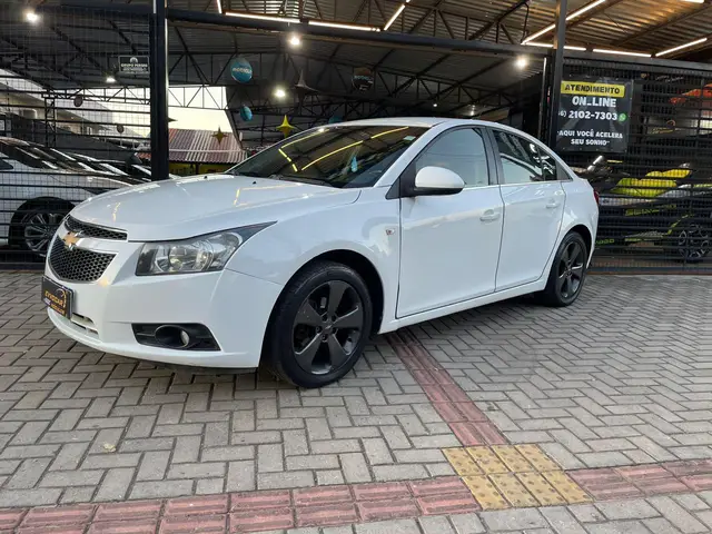 Carro Chevrolet Cruze 2012 LT 1.8 16V Ecotec (Flex)