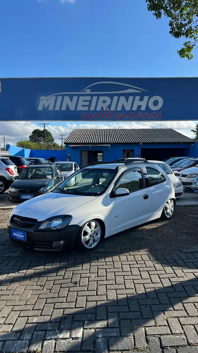 Carro Chevrolet Celta 2011 Life 1.0 VHCE (Flex) 2p