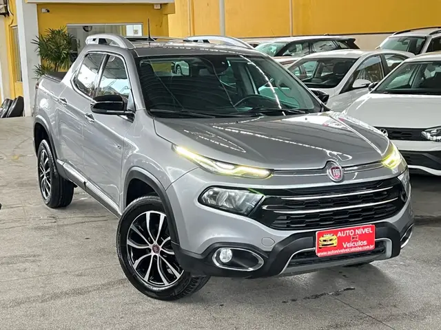Carro Fiat Toro 2020 Volcano 2.4 AT9 4x2 (Flex)