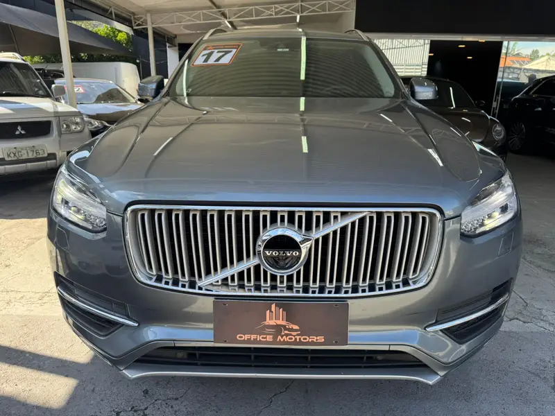 Volvo 2.0 T8 Hybrid Inscript 4WD