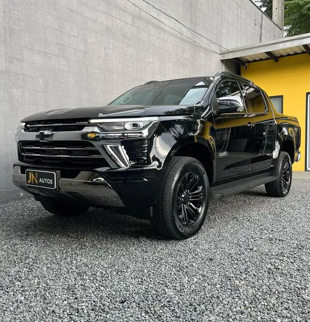 Carro Chevrolet S10 Cabine Dupla 2025 High Country 2.8 Turbodiesel (Aut.)