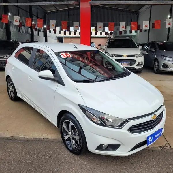 Carro Chevrolet Onix 2018 1.4 Activ SPE/4