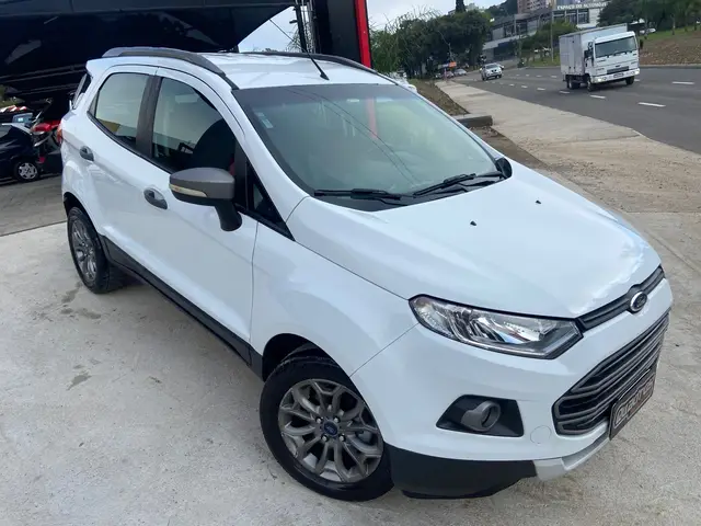 Carro Ford EcoSport 2014 Ecosport Freestyle 1.6 16V (Flex)