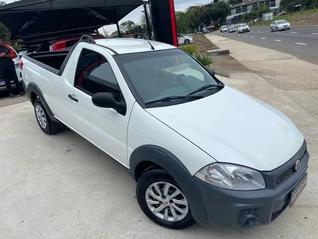 Carro Fiat Strada 2018 Hard Working 1.4 (Flex) (Cabine Estendida)
