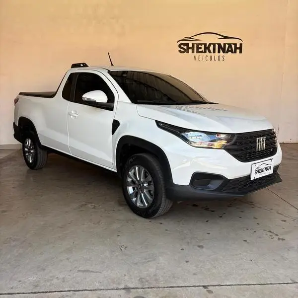 Carro Fiat Strada 2025 Endurance 1.3 Flex 8V CS