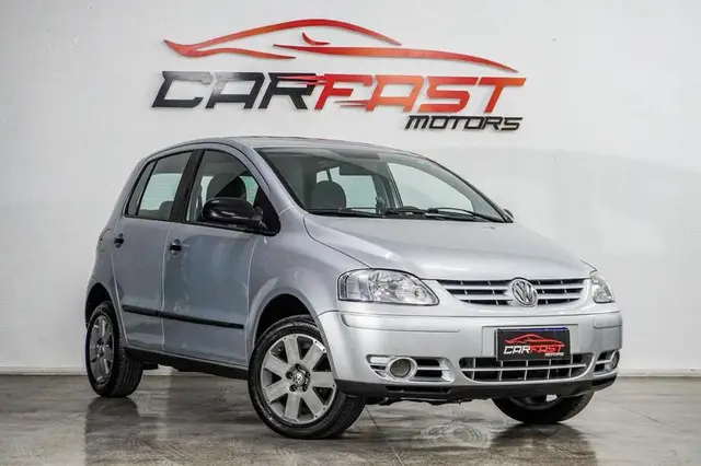 Carro Volkswagen Fox 2009 Route 1.6 8V (Flex)