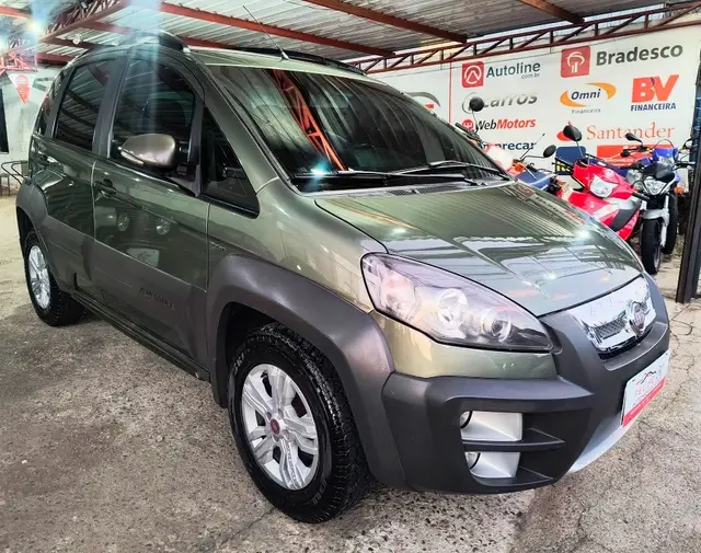 Carro Fiat Idea 2014 Adventure 1.8 16V E.TorQ (Flex)