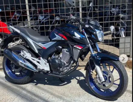 Moto Honda CB 250F Twister 2018 Standard