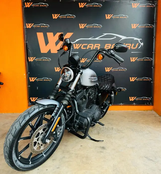 Carro Harley-Davidson XL 1200 2020 NS SPORTSTER IRON