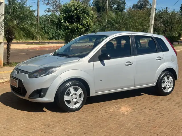 Carro Ford Fiesta Hatch 2014 S Rocam 1.0 (Flex)