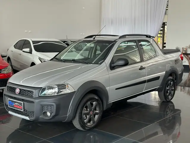 Carro Fiat Strada 2016 Working 1.4 (Flex) (Cabine Dupla)