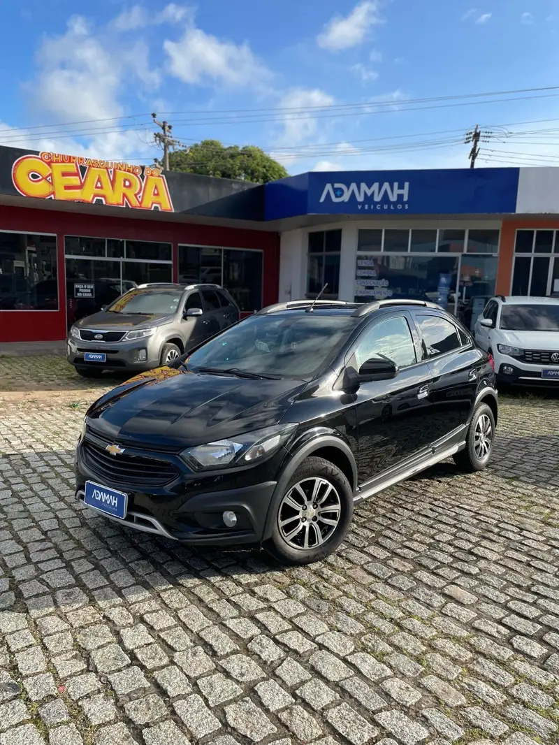 Chevrolet Onix 1.4 Activ SPE/4 (Aut)