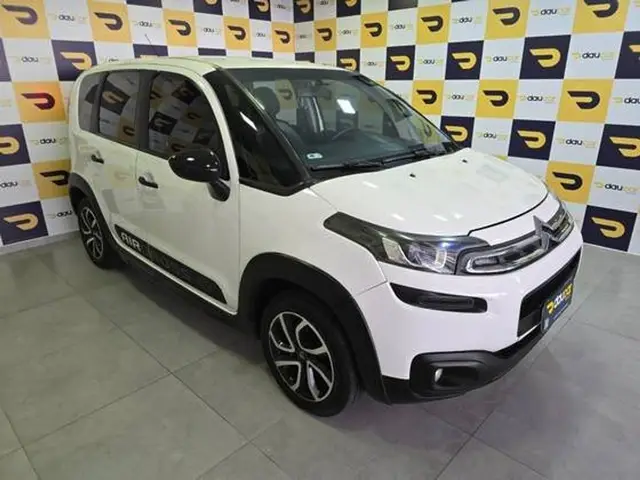 Carro Citroën Aircross 2017 1.5 8V Start (Flex)