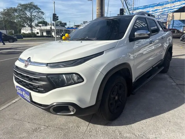 Carro Fiat Toro 2018 Freedom 1.8 AT6 4x2 (Flex)