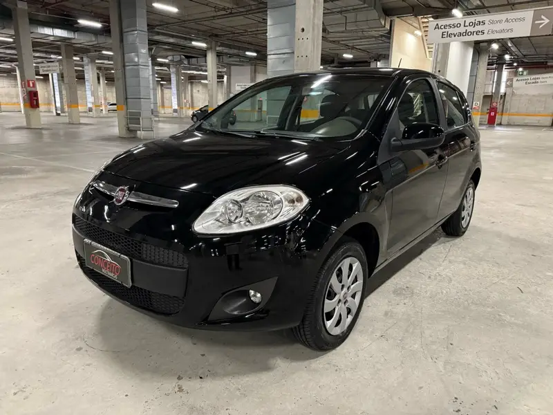 Fiat Palio Attractive 1.4 8V (Flex)
