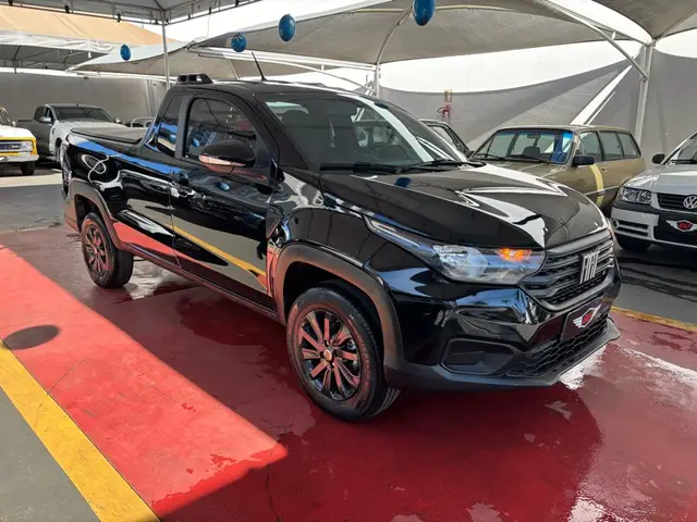 Carro Fiat Strada 2023 Freedom 1.3 CS Plus (Flex)