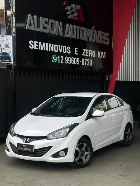Carro Hyundai HB20S 2014 1.6 Comfort Plus (Flex)