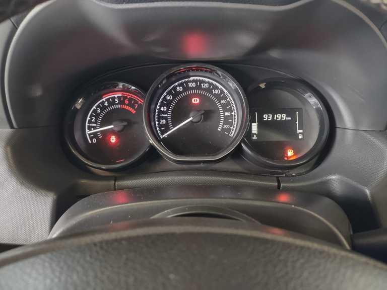 alt=
