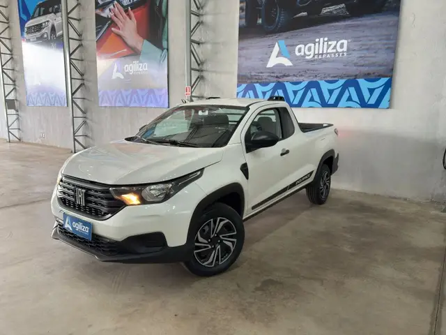 Carro Fiat Strada 2023 Endurance 1.4 Cabine Plus (Flex)