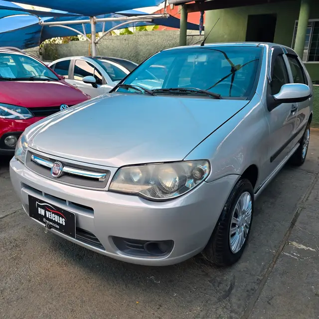 Carro Fiat Palio 2014 Fire 1.0 8V (Flex) 4p