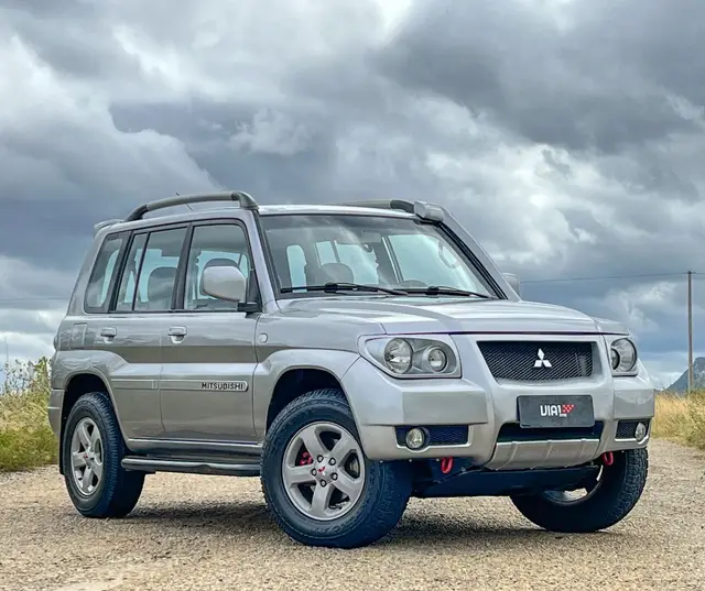 Carro Mitsubishi Pajero TR4 2007 2.0 16V