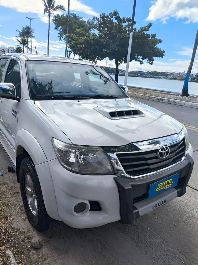 Carro Toyota Hilux Cabine Dupla 2013 Hilux 3.0 TDI 4x4 CD SRV (Aut)