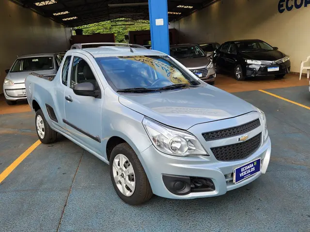 Carro Chevrolet Montana 2011 LS 1.4 (Flex)