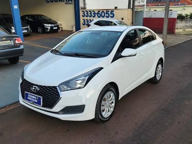Carro Hyundai HB20S 2019 1.0 Comfort Plus (Flex)