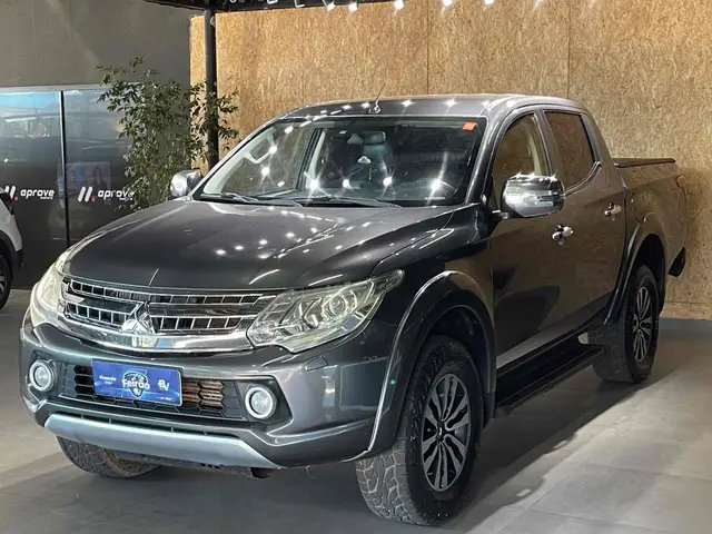 Carro Mitsubishi L200 Triton Sport 2018 Sport 2.4 DID-H HPE Top 4WD (Aut)