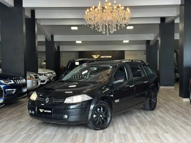 Carro Renault Megane Grand Tour 2012 Mégane Grand Tour Dynamique 1.6 16V (flex)