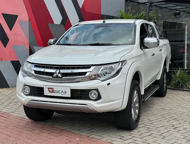 Carro Mitsubishi L200 Triton Sport 2019 Sport 2.4 DID-H HPE-S Top 4WD (Aut)