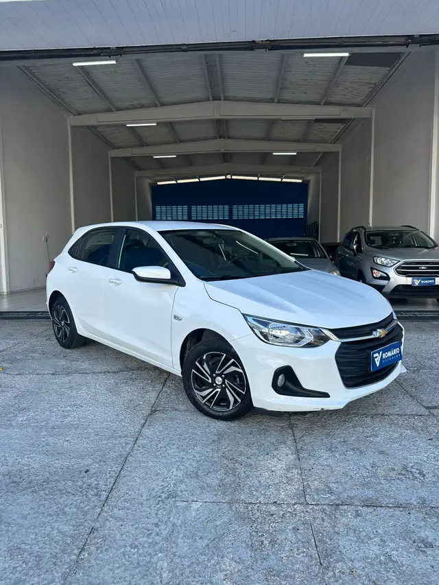 Carro Chevrolet Onix 2024 LT 1.0 Turbo