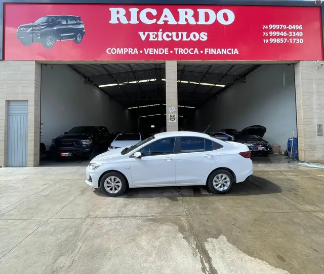 Carro Chevrolet Onix Plus 2020 1.0 LTZ Turbo (Flex)