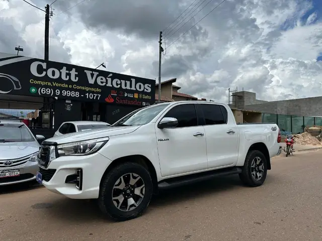 Carro Toyota Hilux Cabine Dupla 2019 Hilux 2.8 16v TDI SRV CD 4x4 (Aut)