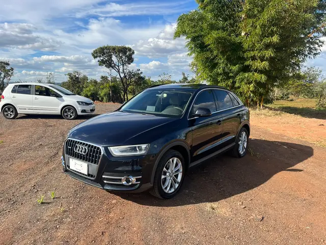 Carro Audi Q3 2015 2.0 TFSI Attraction S Tronic Quattro