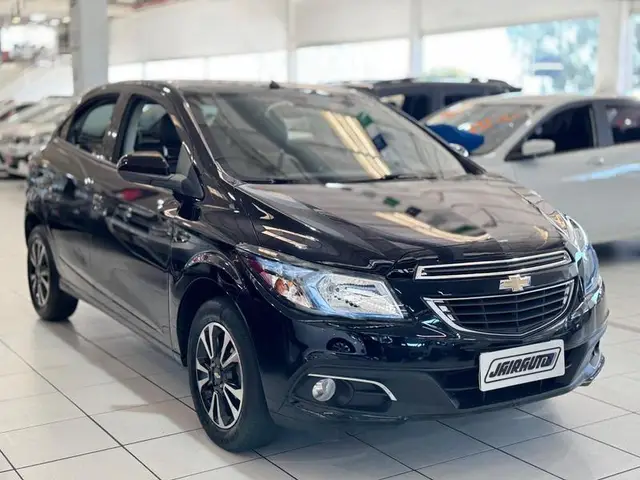 Carro Chevrolet Onix 2015 1.4 LTZ SPE/4 (Aut)