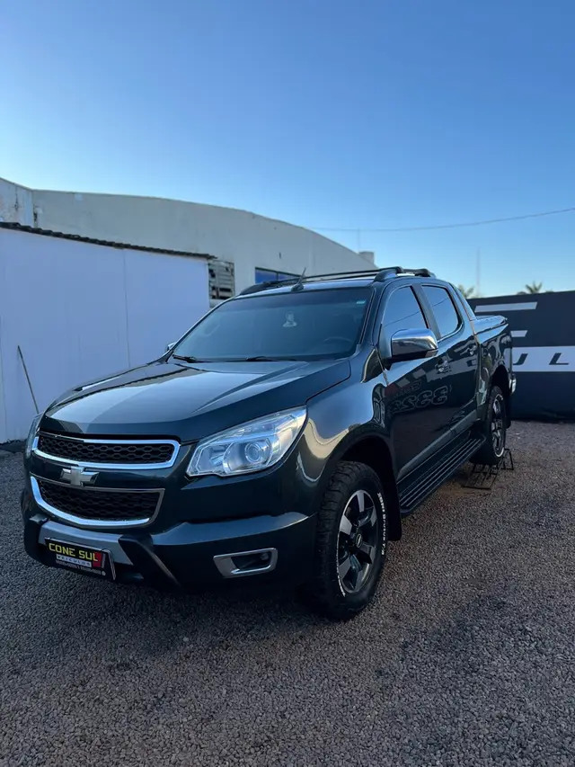 Carro Chevrolet S10 Cabine Dupla 2016 S10 2.8 CTDI High Country 4WD (Cabine Dupla) (Aut)